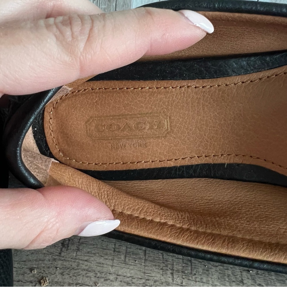 Coach Black Leather Driving Loafers Tassels Preppy Old money Classic Womens 7.5 - Picture 4 of 11
